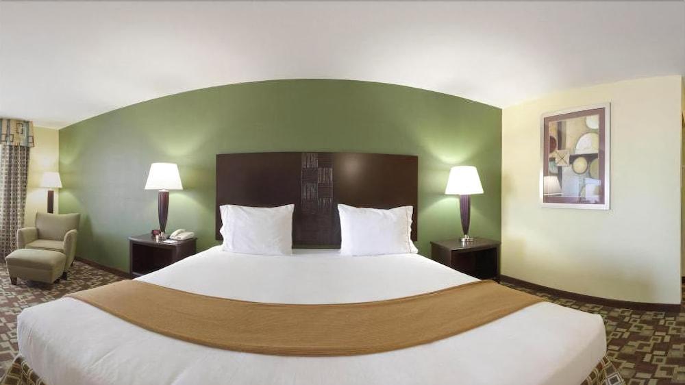 Holiday Inn Express Hotel & Suites Dumas By Ihg Exterior photo